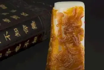 盘玉能不能蹭鼻油？(玉器养护)