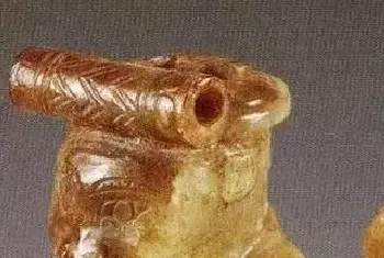 古代玉器人物、龙、凤、螭纹饰各个朝代都有什么不同(古玉知识)