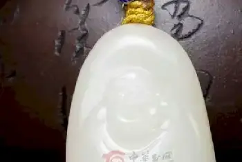 和田玉是不是越白越好？(玉石知识)